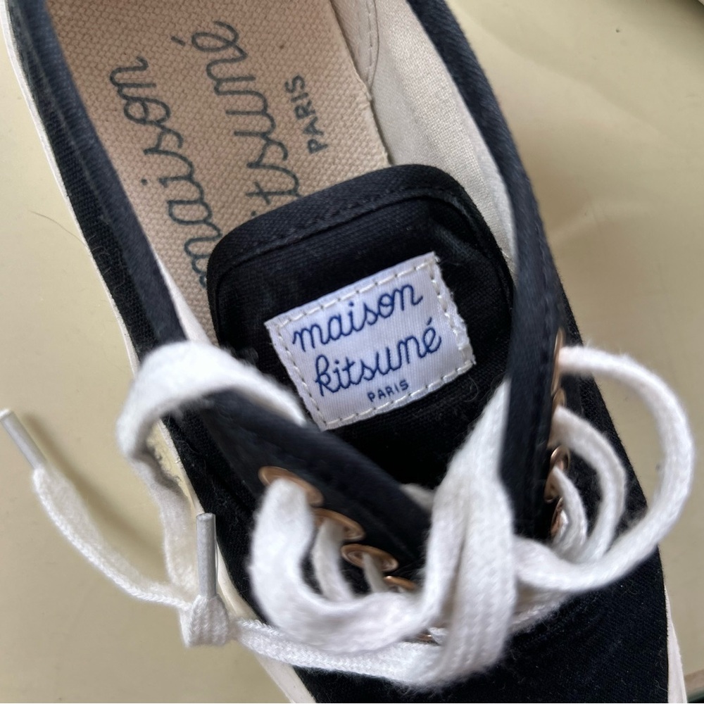 🦊Maison Kitsuné Canvas Sneaker - EU 35 / US 5 - Picture 3 of 5